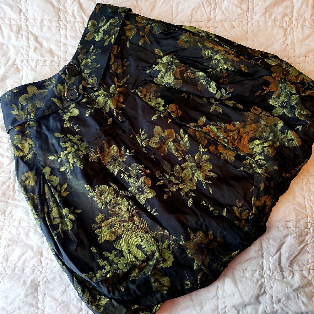 Vera Wang skirt